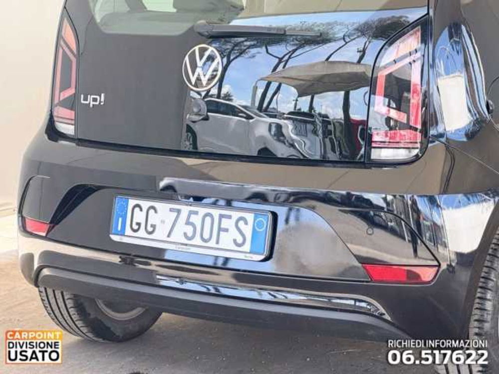 Volkswagen up! usata a Roma (16)