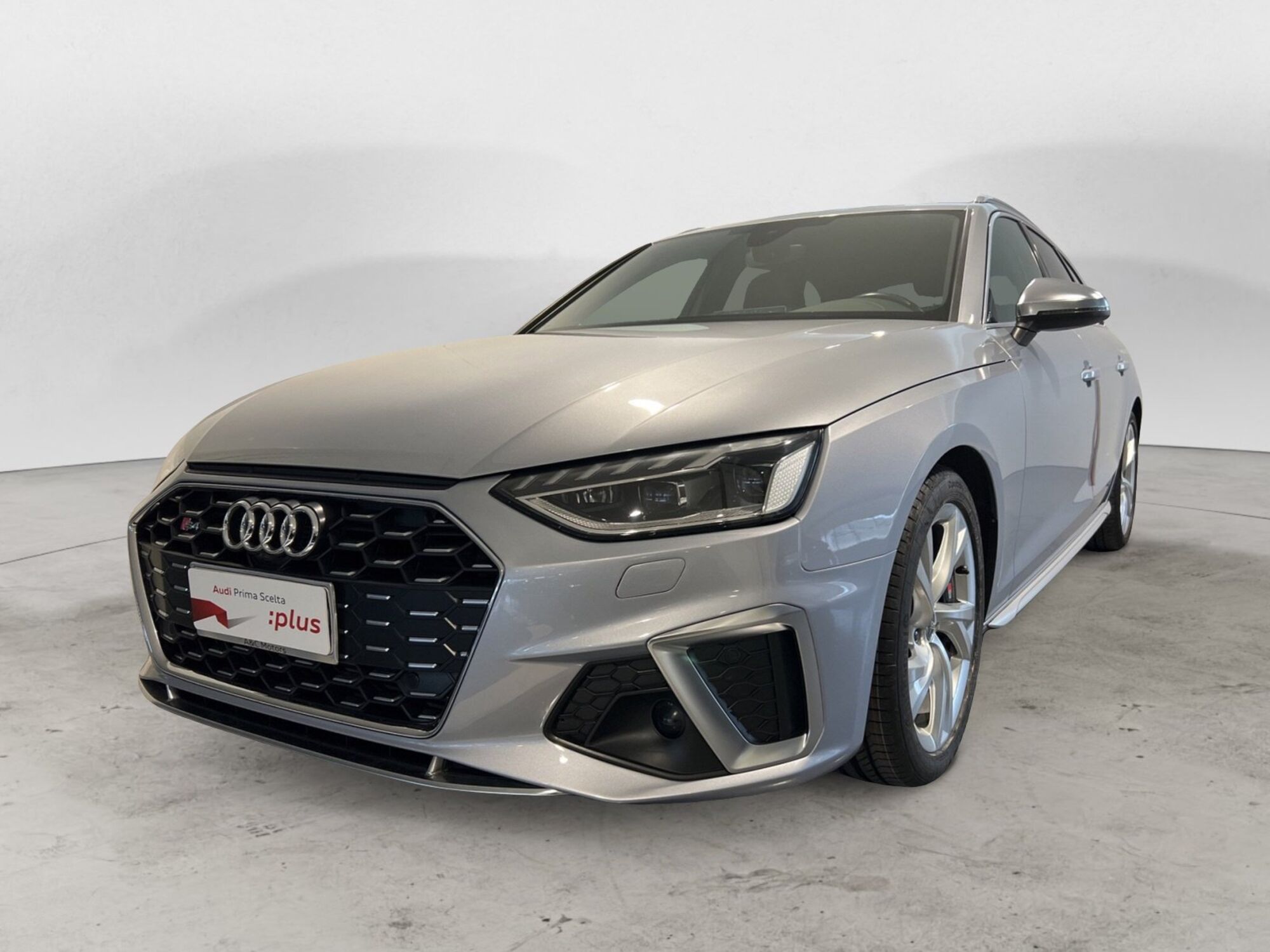 Audi S4 Avant 3.0 tdi mhev quattro 341cv tiptronic del 2019 usata a Nola