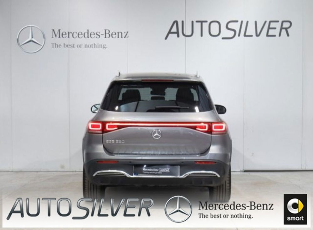 Mercedes-Benz EQB 250 Premium del 2022 usata a Verona (4)