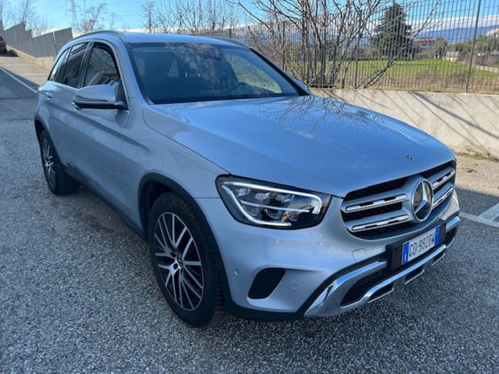 Mercedes-Benz GLC SUV 220 d 4Matic Sport  del 2021 usata a Rende (3)