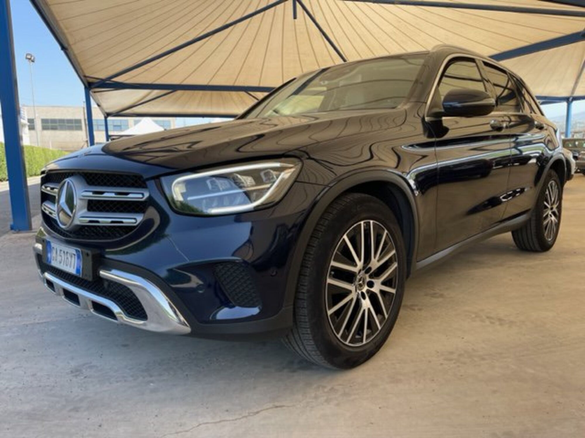 Mercedes-Benz GLC SUV 220 d 4Matic Sport  del 2020 usata a Rende