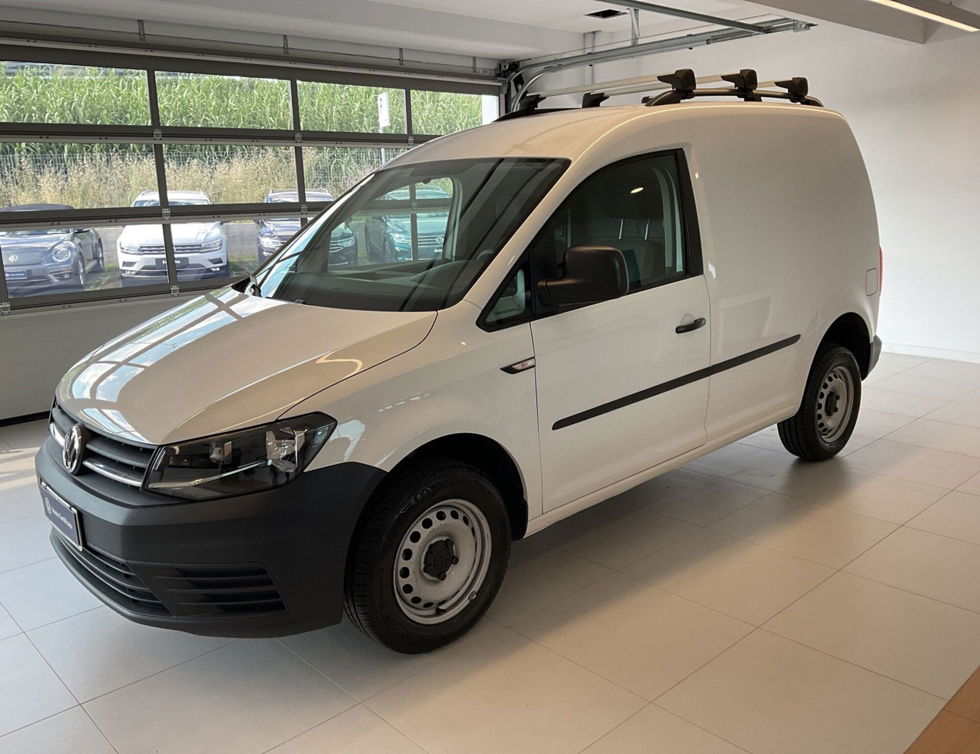 Volkswagen Veicoli Commerciali Caddy 2.0 TDI 122 CV Furgone Business del 2019 usata a Salerno