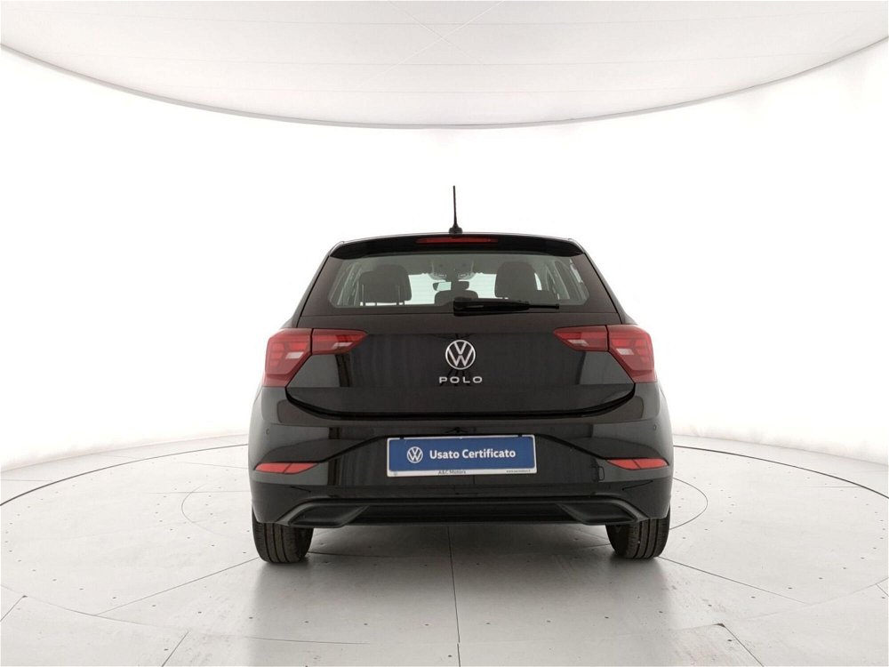 Volkswagen Polo 1.0 TSI DSG Life del 2022 usata a Torre Annunziata (4)