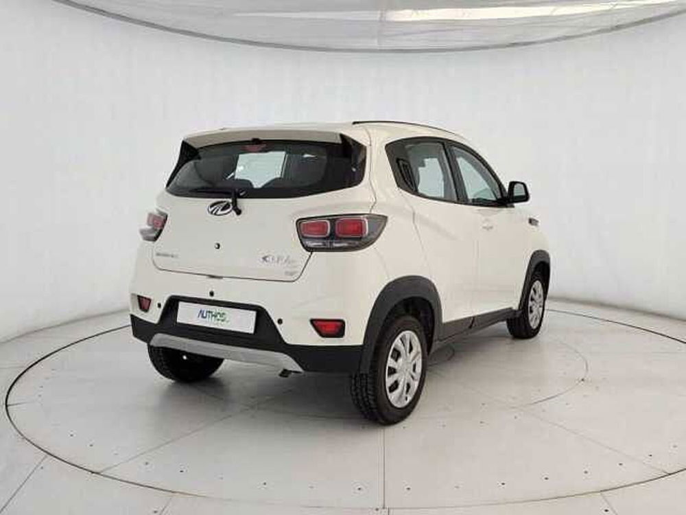 Mahindra KUV100 KUV100 1.2 VVT K6+  del 2023 usata a Torino (4)