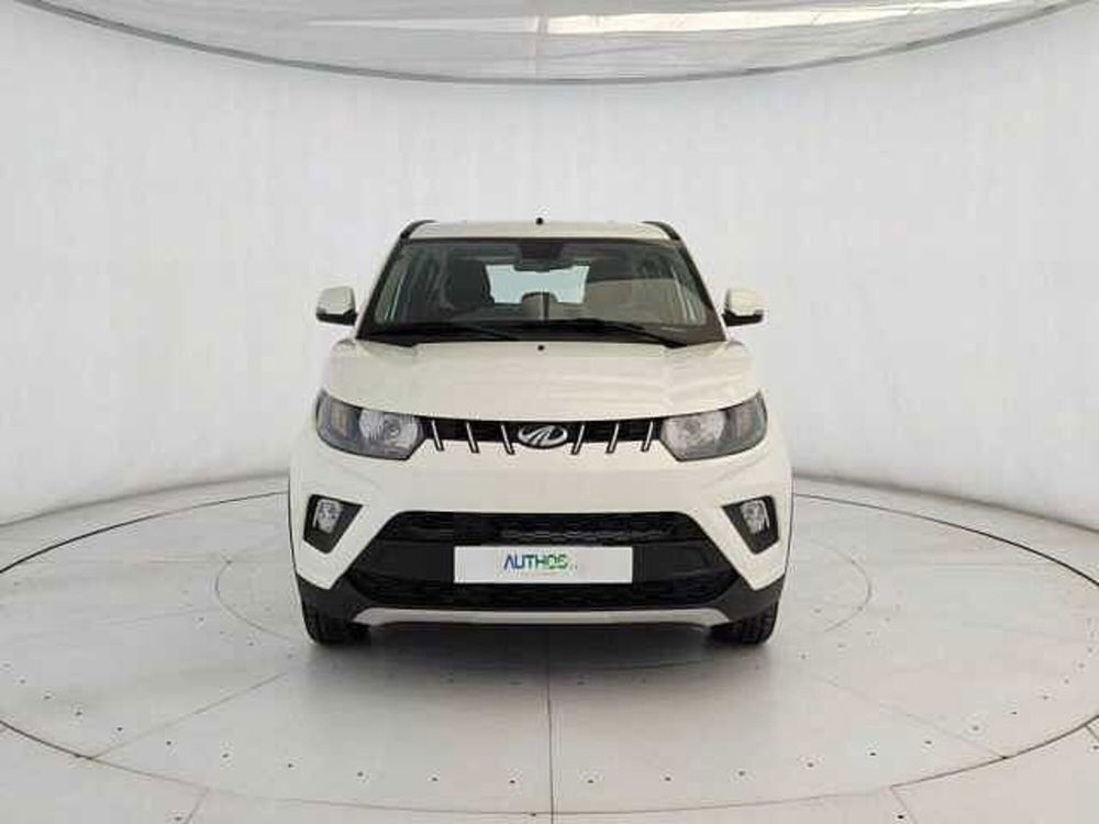 Mahindra KUV100 KUV100 1.2 K6+ del 2023 usata a Torino (5)