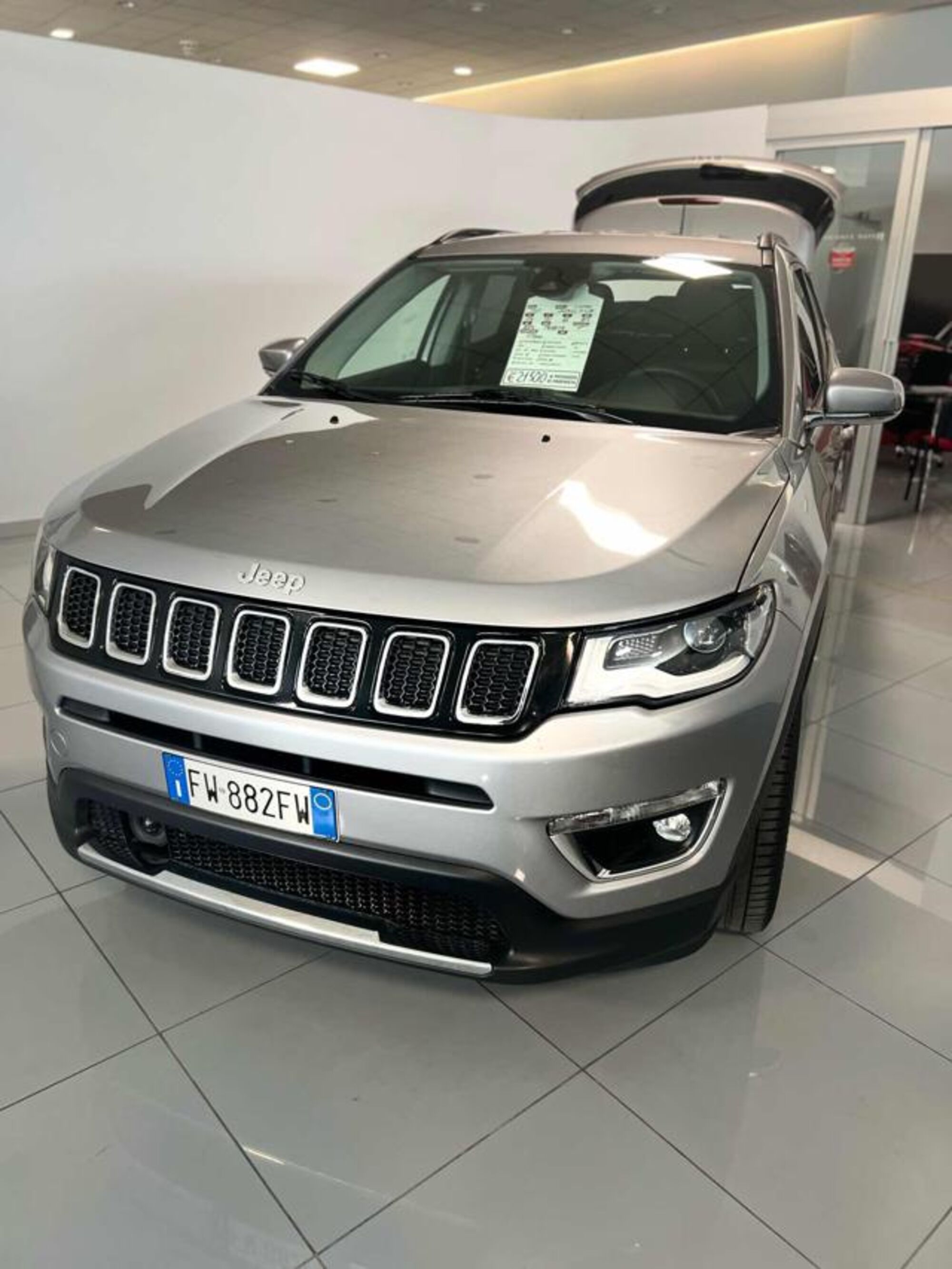 Jeep Compass 1.6 Multijet II 2WD Limited  del 2019 usata a Cento