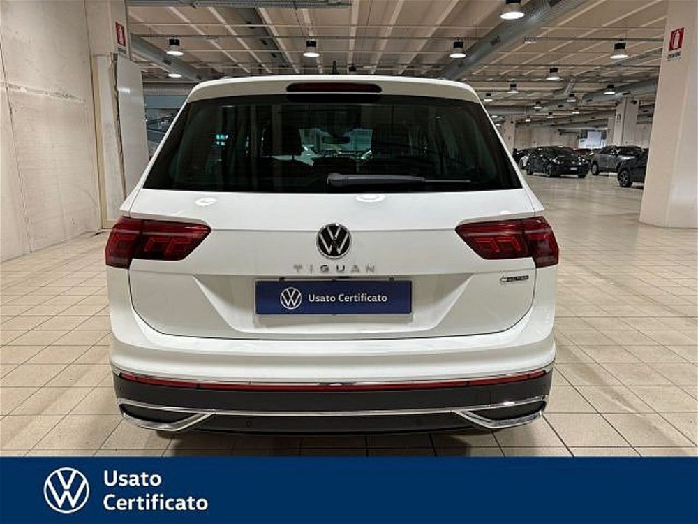 Volkswagen Tiguan 2.0 TDI 150 CV SCR DSG 4MOTION Elegance del 2021 usata a Vicenza (5)