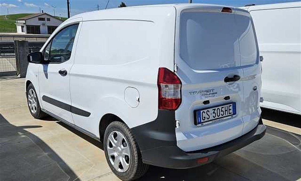 Ford Transit Courier 1.0 EcoBoost 100CV  Trend  nuova a Matera (3)