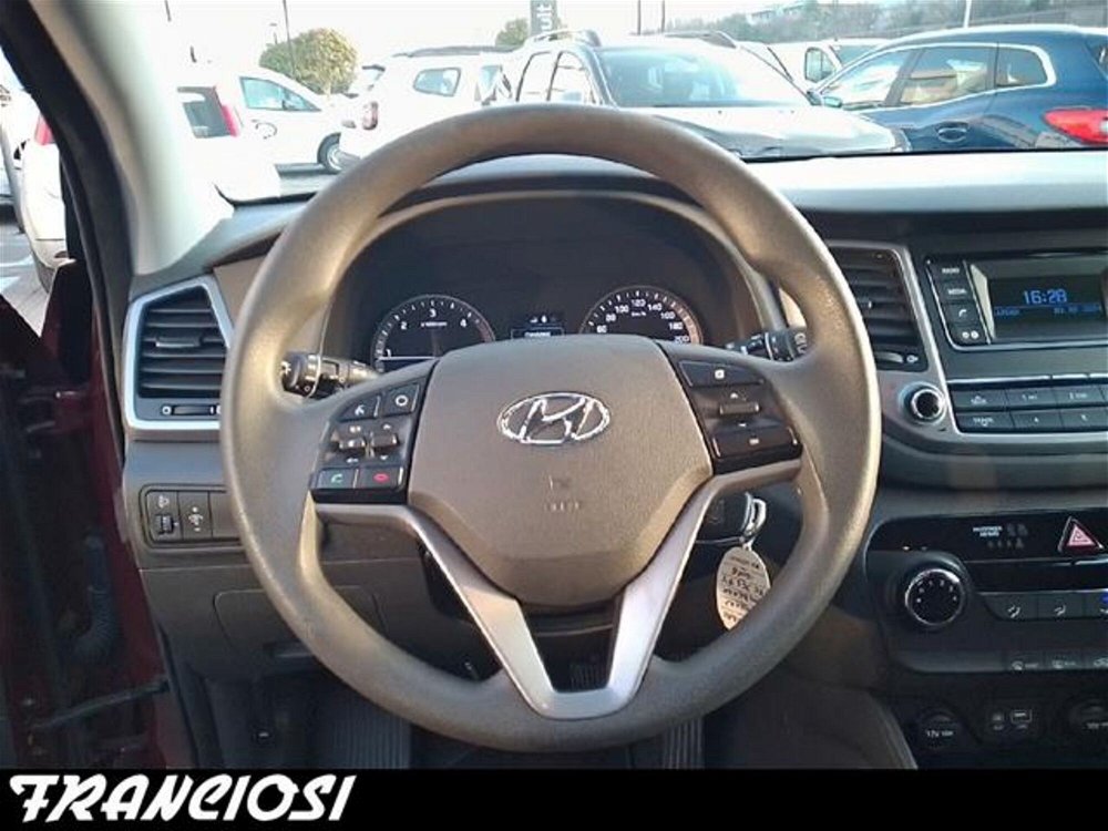 Hyundai Tucson 1.7 CRDi Comfort del 2016 usata a Mirandola (5)