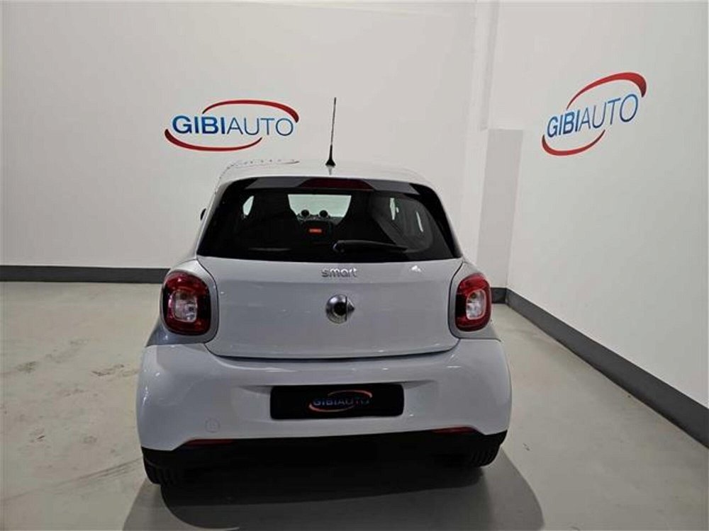 smart forfour forfour 70 1.0 Youngster  del 2017 usata a Palermo (4)
