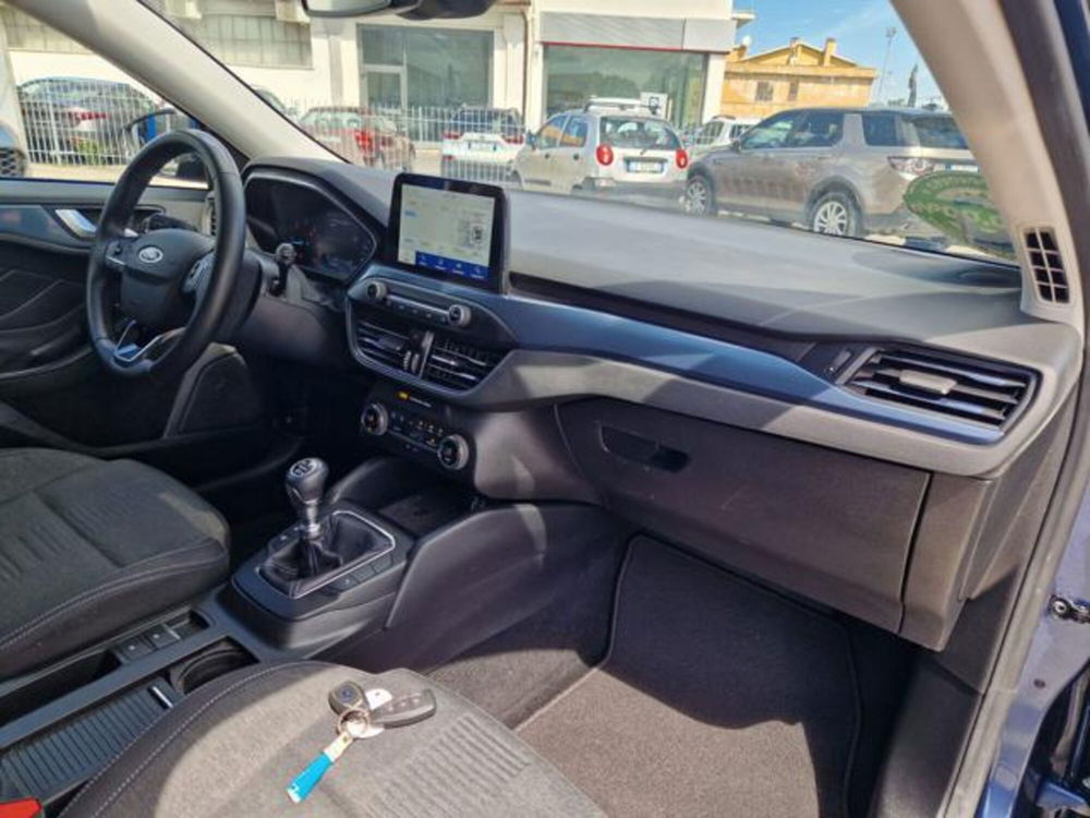 Ford Focus Station Wagon usata a Pesaro-Urbino (10)