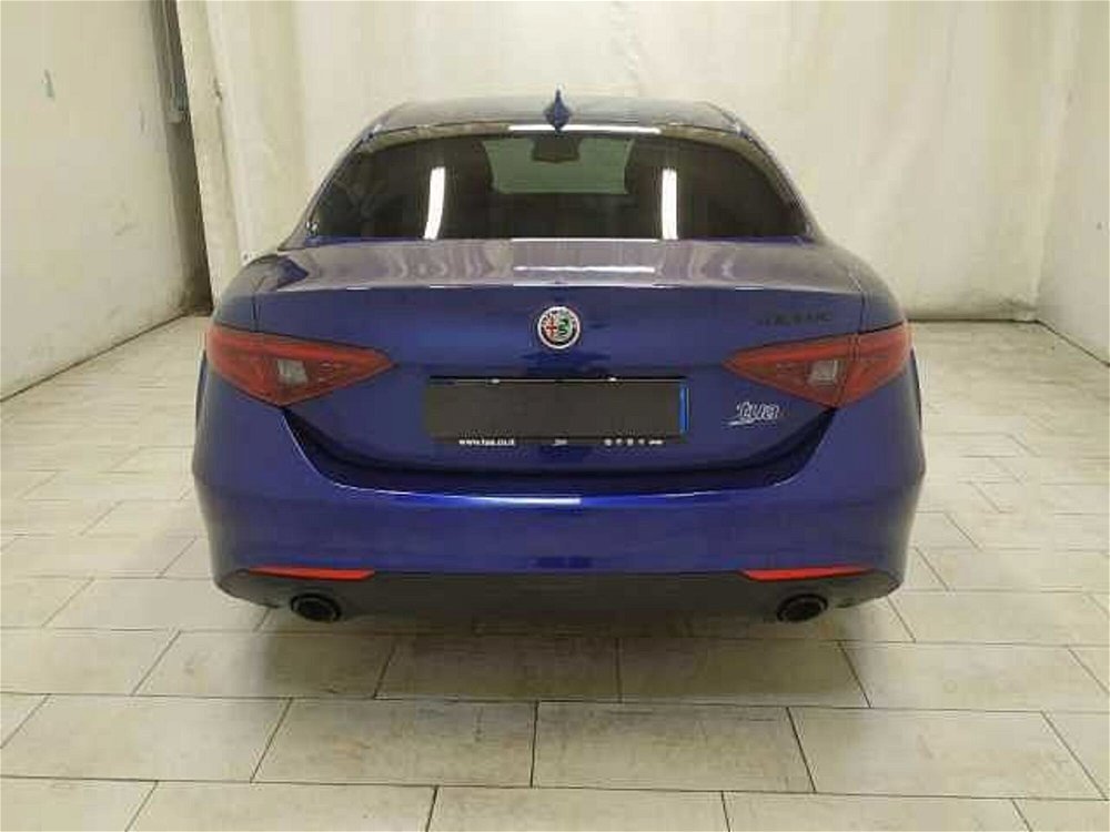 Alfa Romeo Giulia 2.2 Turbodiesel 190 CV AT8 Sprint  del 2021 usata a Cuneo (5)