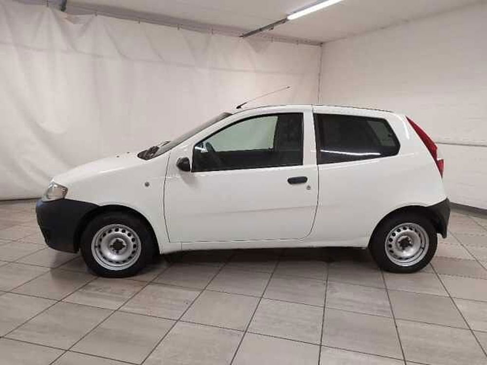 Fiat Punto 1.2 3 porte 2 posti Van  del 2009 usata a Cuneo (4)