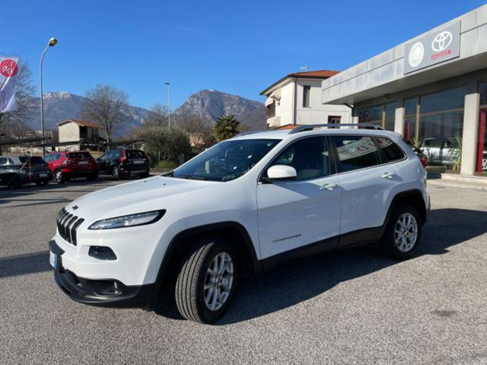 Jeep Cherokee 2.2 Mjt II 185 CV 4WD Active Drive I Longitude  del 2017 usata a Maniago (2)