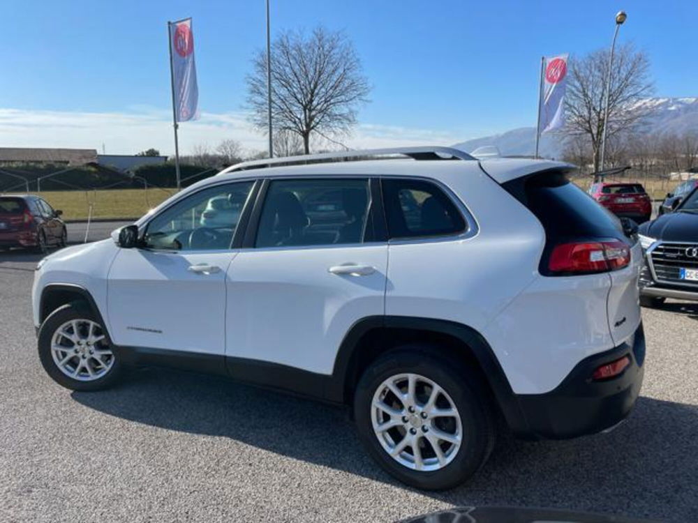 Jeep Cherokee 2.2 Mjt II 185 CV 4WD Active Drive I Longitude  del 2017 usata a Maniago (3)