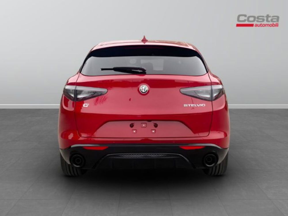 Alfa Romeo Stelvio nuova a Treviso (6)