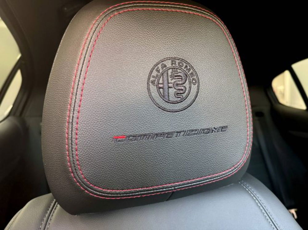 Alfa Romeo Stelvio nuova a Treviso (20)