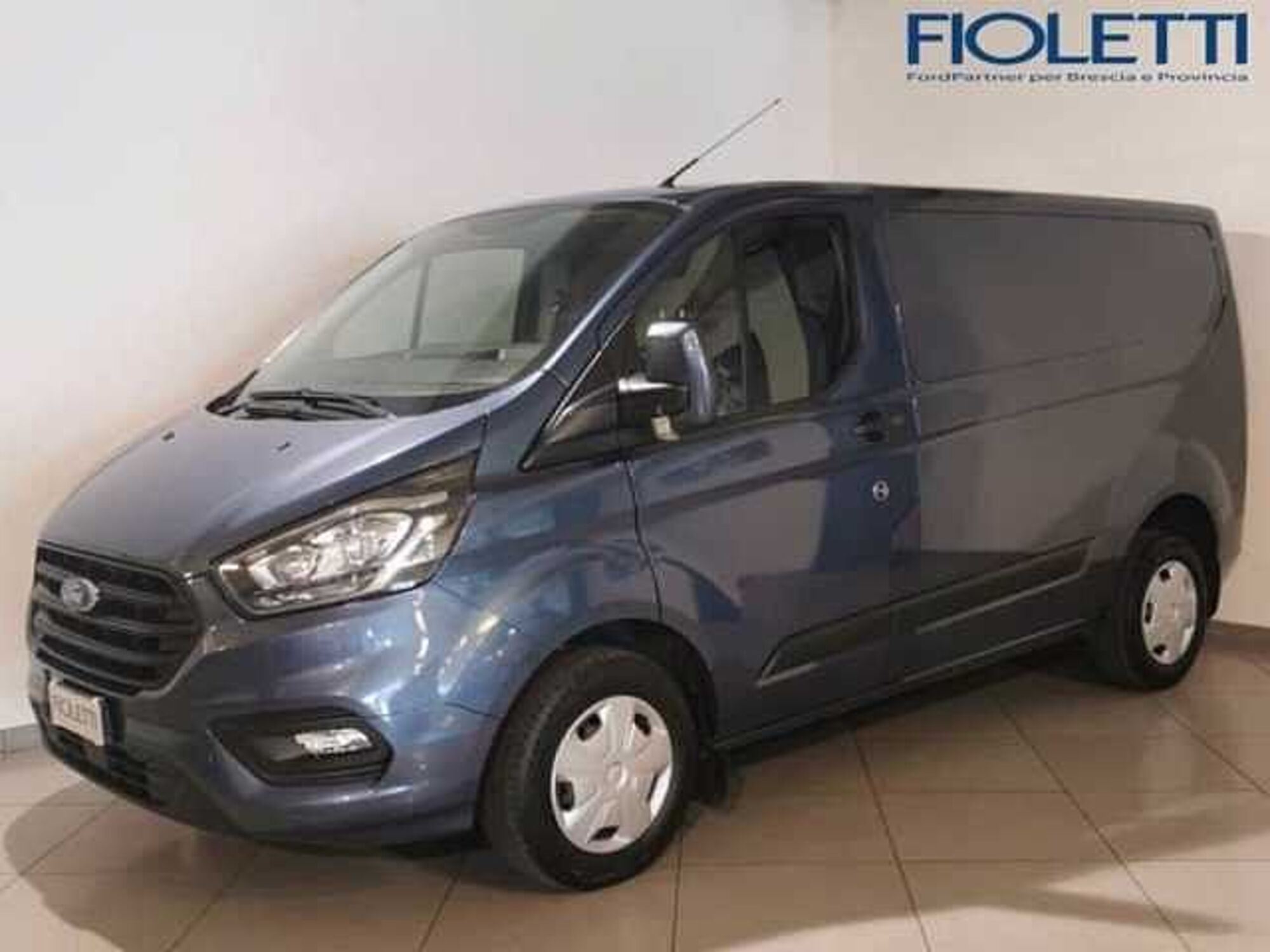 Ford Transit Custom Furgone 280 2.0 TDCi 130 PC Furgone Trend  del 2019 usata a Concesio