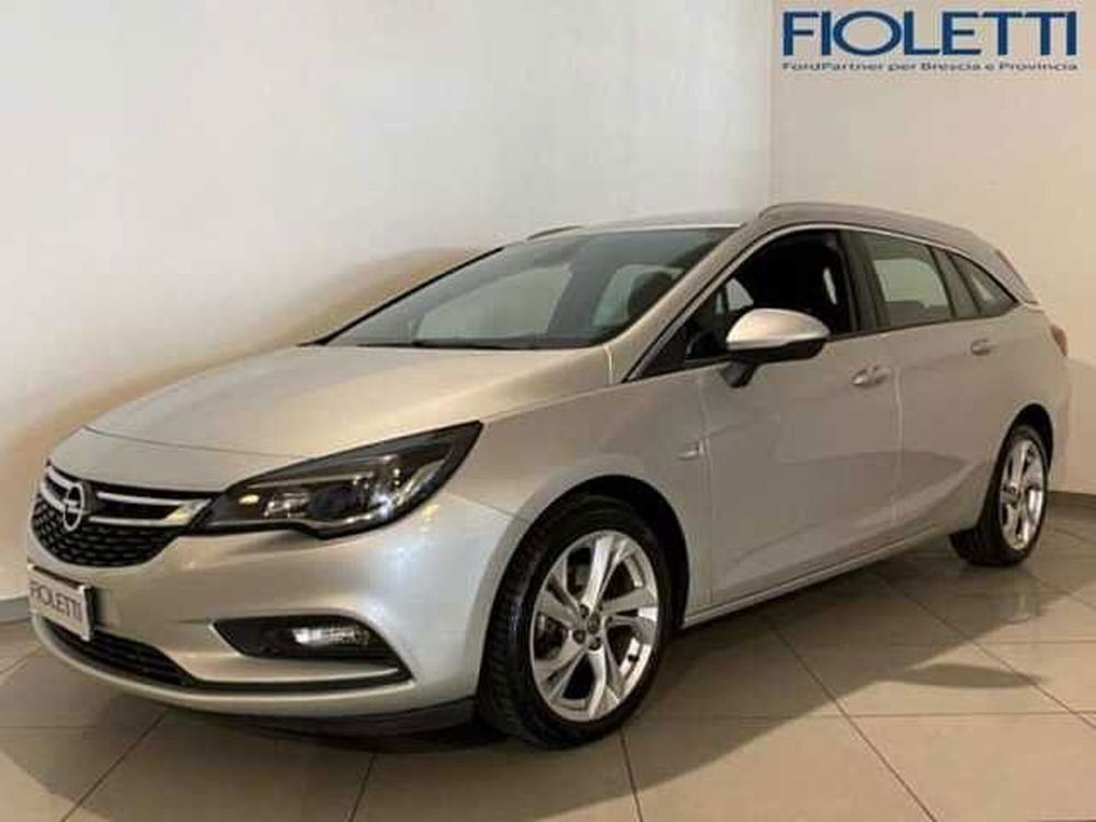 Opel Astra Station Wagon 1.6 CDTi 110CV Start&Stop Sports Dynamic  del 2017 usata a Concesio