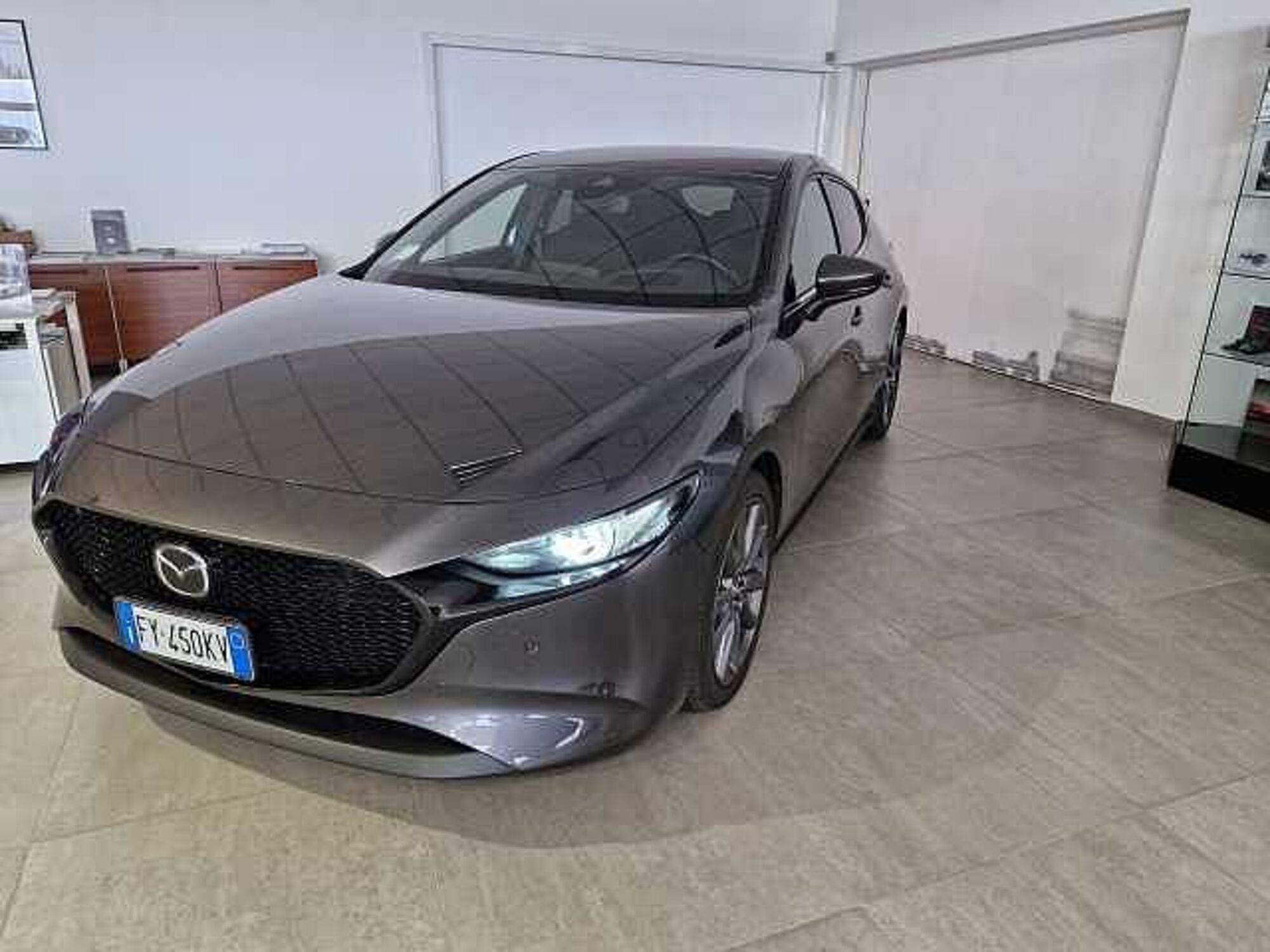 Mazda Mazda3 Hatchback 2.0L e-Skyactiv-G M Hybrid Executive  del 2020 usata a Caresanablot