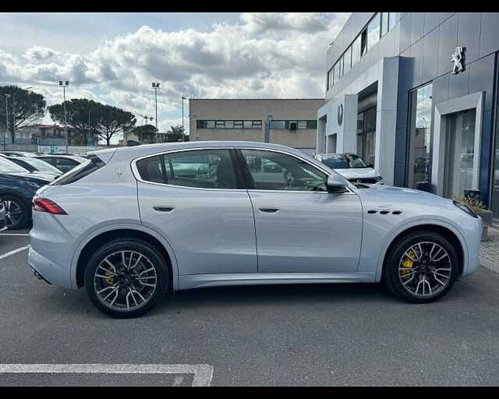 Maserati Grecale Grecale 2.0 mhev GT 300cv auto del 2022 usata a Pozzuoli (4)