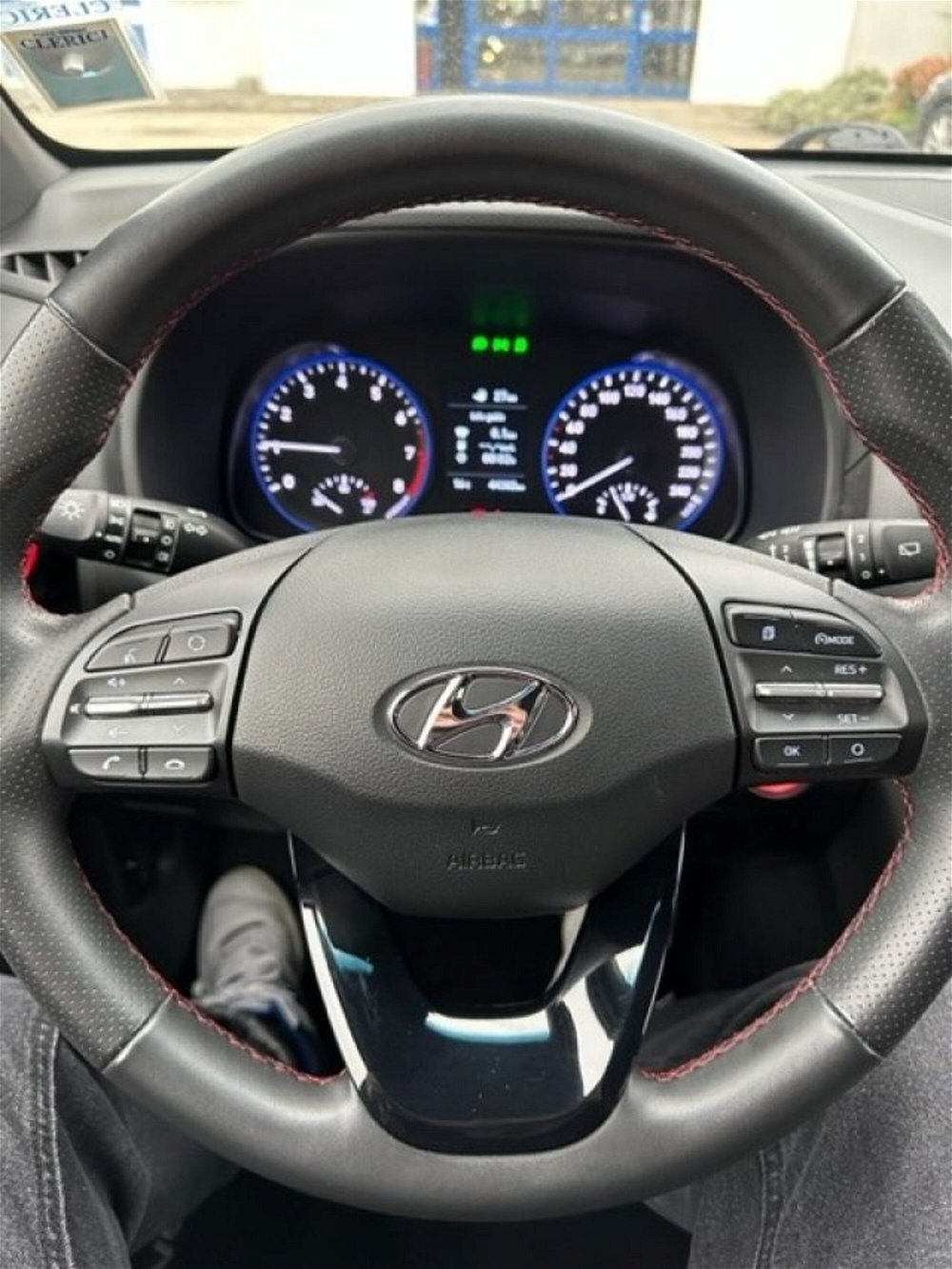 Hyundai Kona 1.0 T-GDI Xpossible  del 2018 usata a Novara (4)