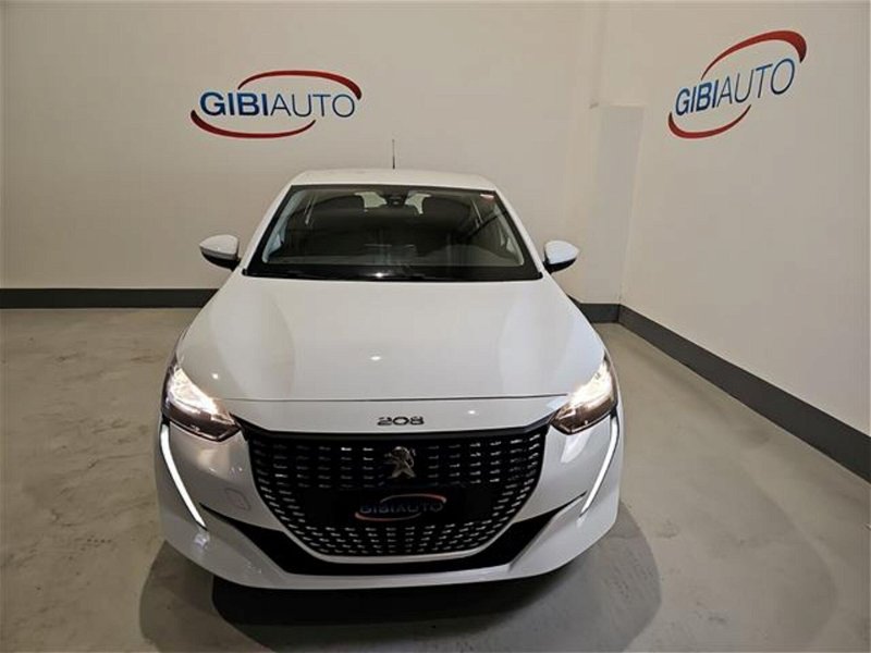 Peugeot 208 50 kWh Active  nuova a Palermo