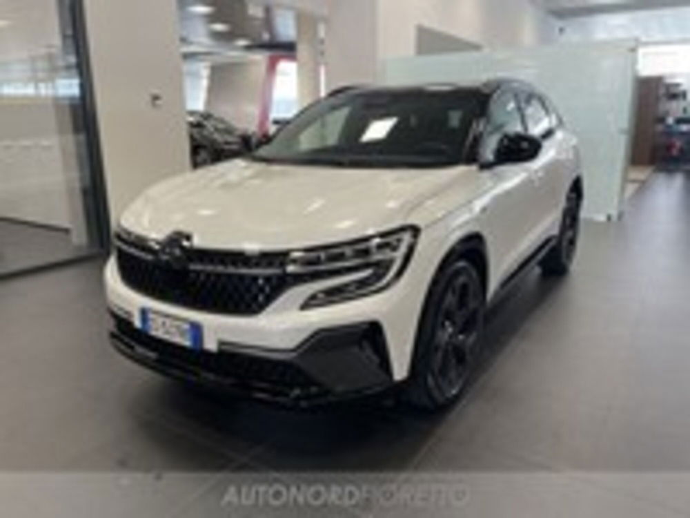 Renault Austral 1.2 E-Tech full hybrid Techno Esprit Alpine 200cv auto nuova a Pordenone