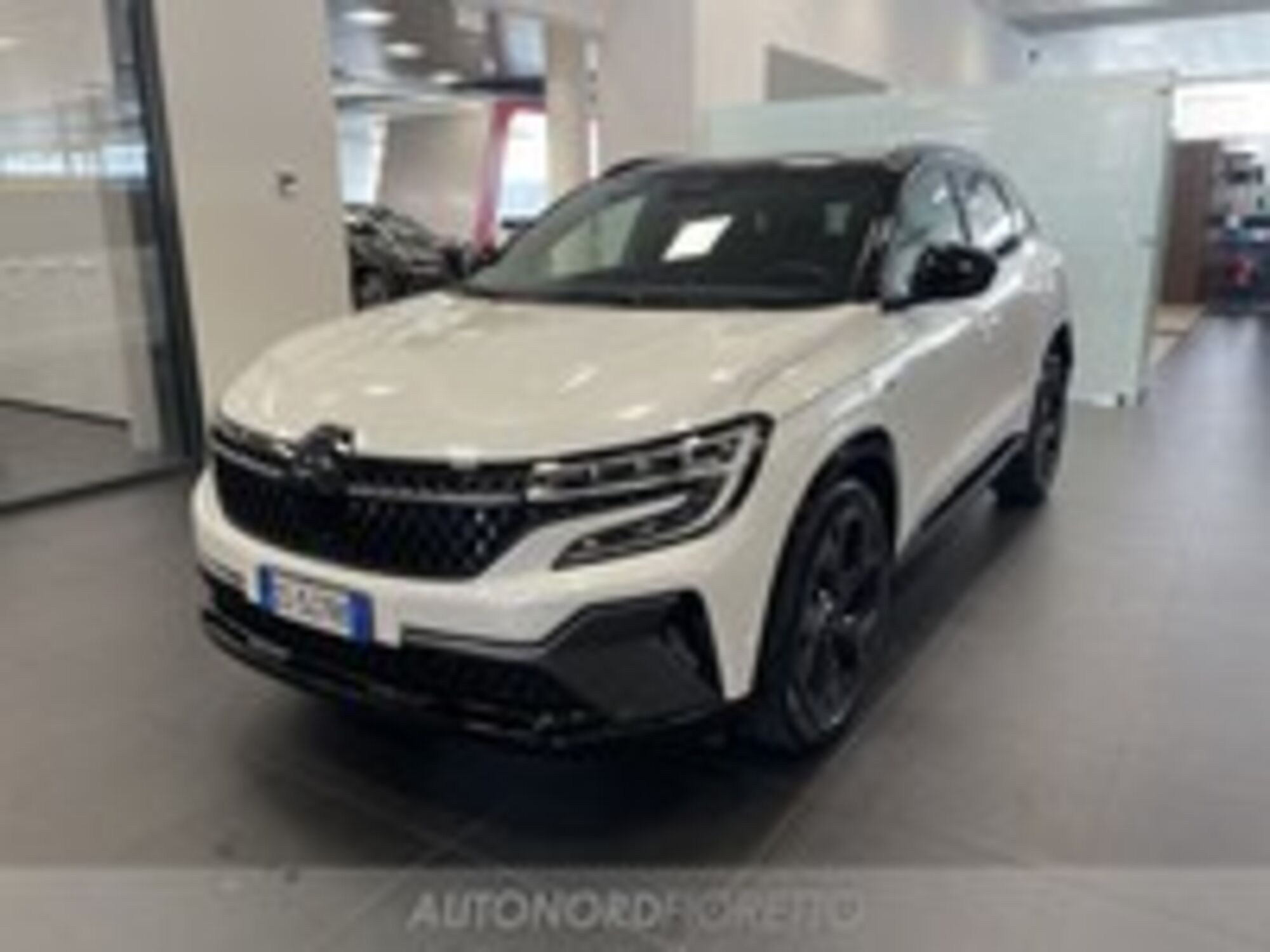 Renault Austral 1.2 full hybrid Techno Esprit Alpine 200cv auto nuova a Pordenone