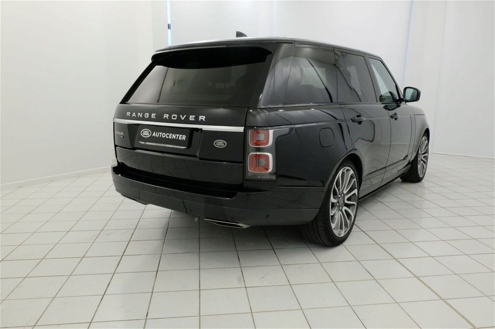 Land Rover Range Rover 3.0 l6 Vogue  del 2020 usata a Castel d'Ario (2)