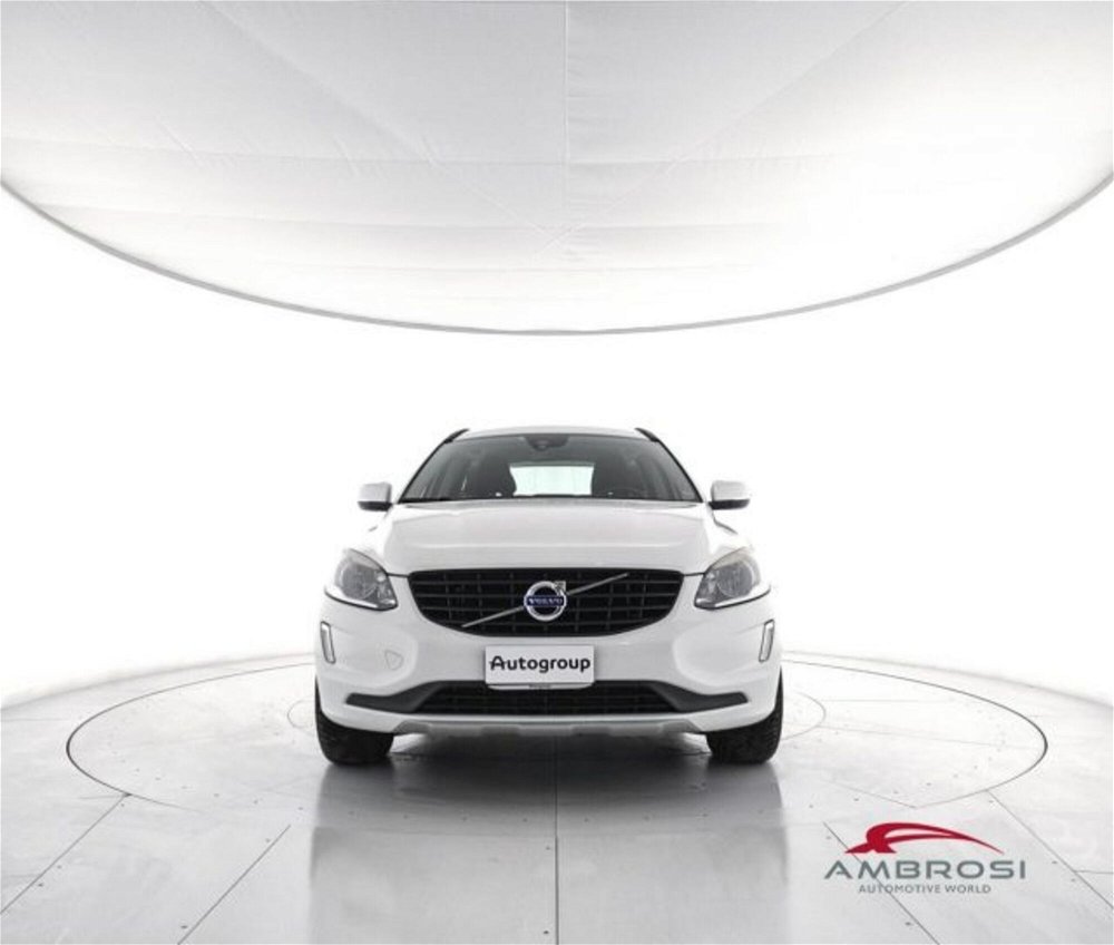 Volvo XC60 D3 Geartronic Business  del 2017 usata a Corciano (5)