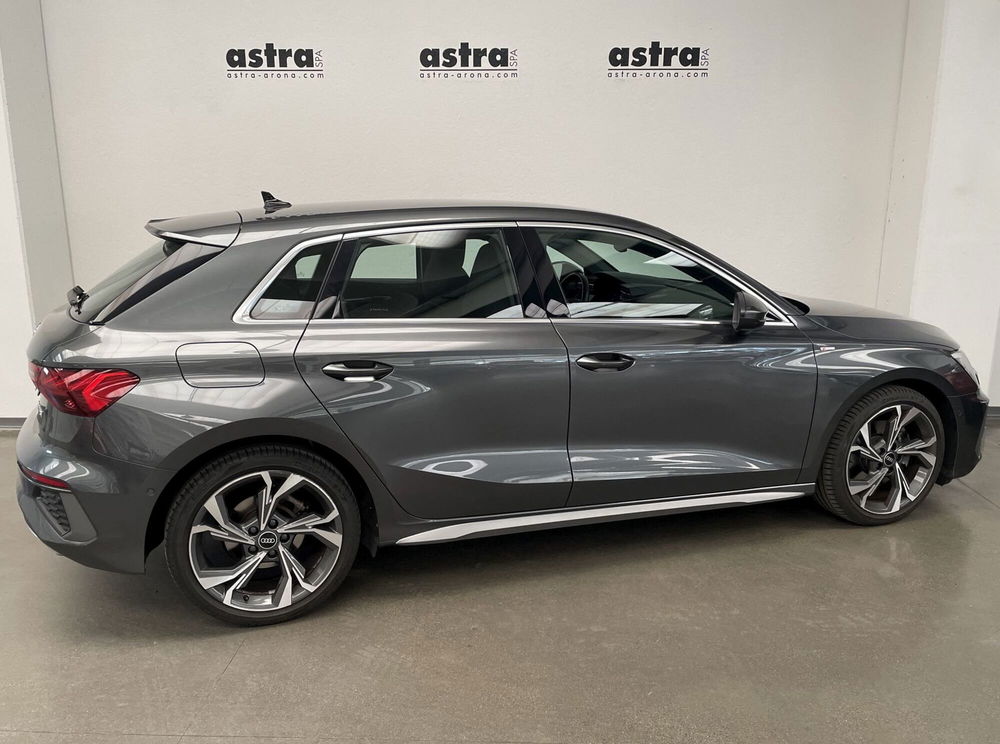 Audi A3 Sportback 30 TFSI S tronic S line edition del 2021 usata a Arona (4)