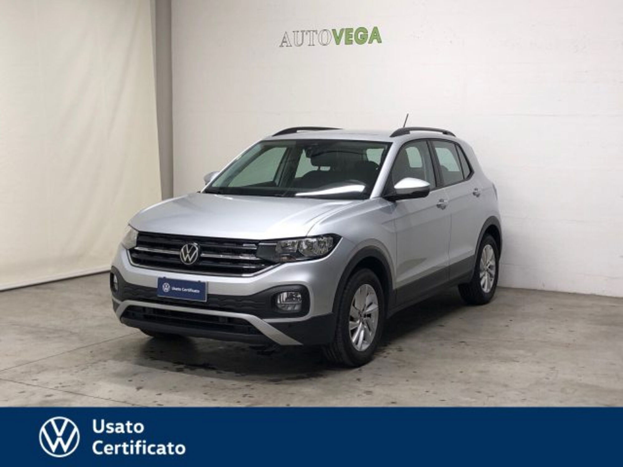 Volkswagen T-Cross 1.0 tsi Life 95cv del 2022 usata a Arzignano