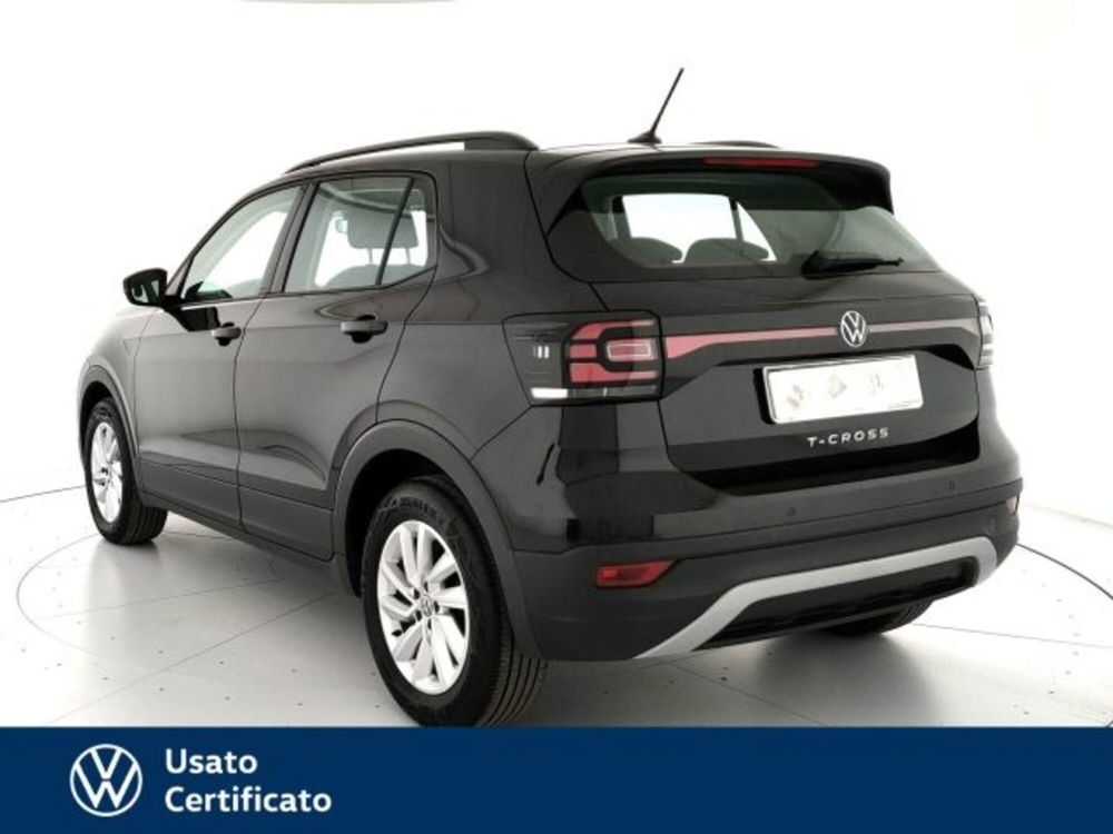 Volkswagen T-Cross 1.0 tsi Life 95cv del 2023 usata a Arzignano (2)