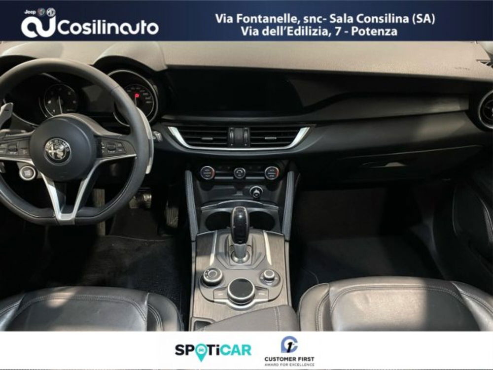 Alfa Romeo Stelvio usata a Salerno (14)