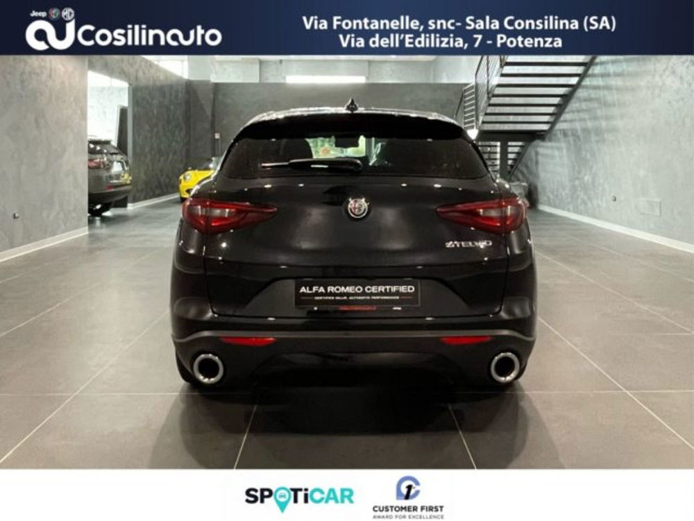 Alfa Romeo Stelvio usata a Salerno (6)