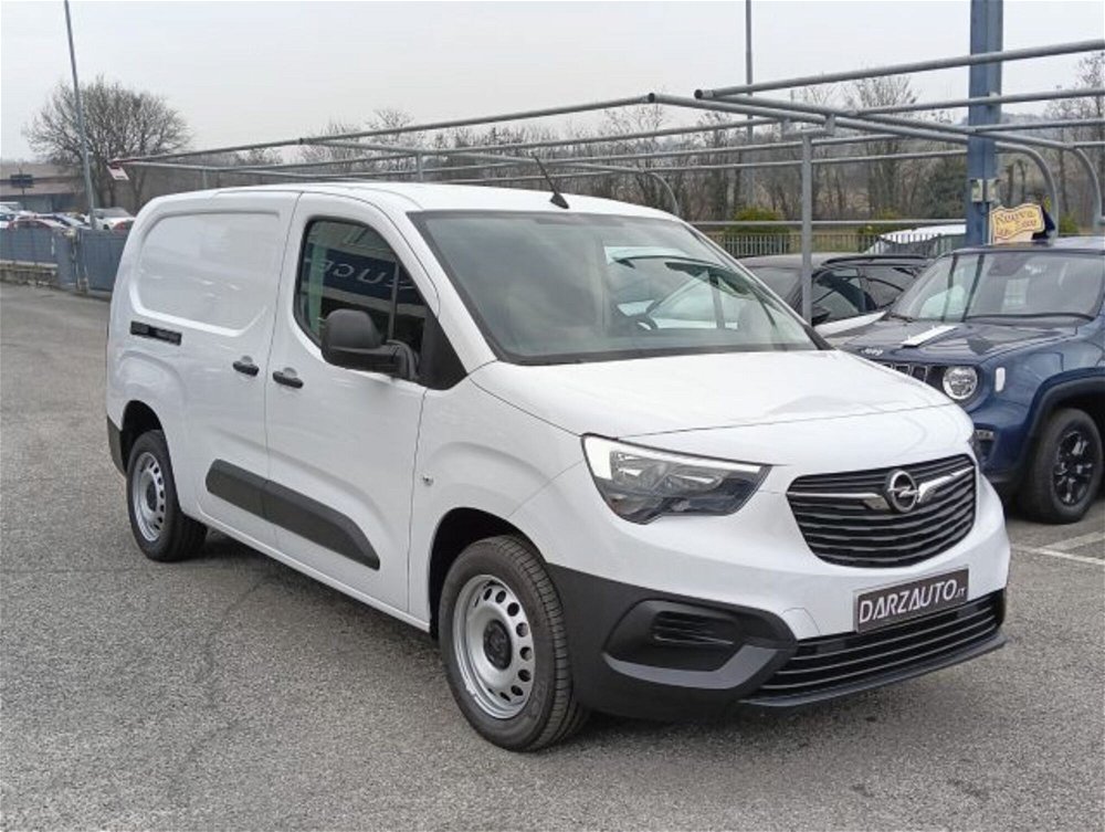 Opel Combo Furgone Cargo 1.5 Diesel 100CV S&S PC 650kg nuova a Desenzano del Garda (3)
