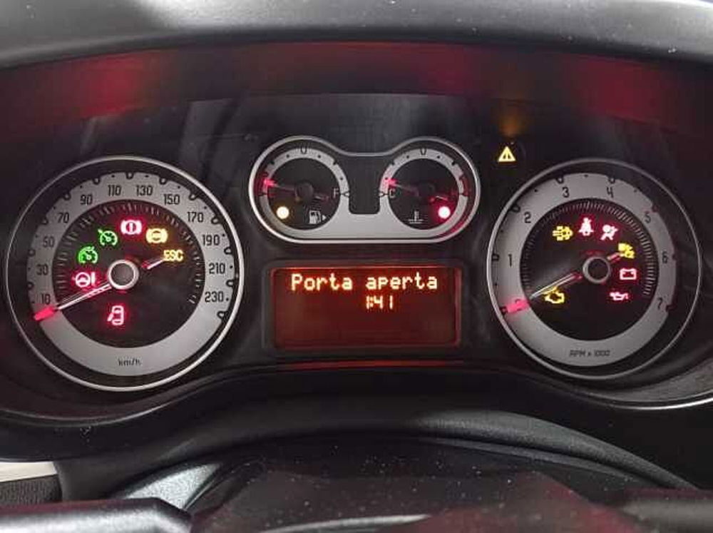 Fiat 500L usata a Lecce (6)