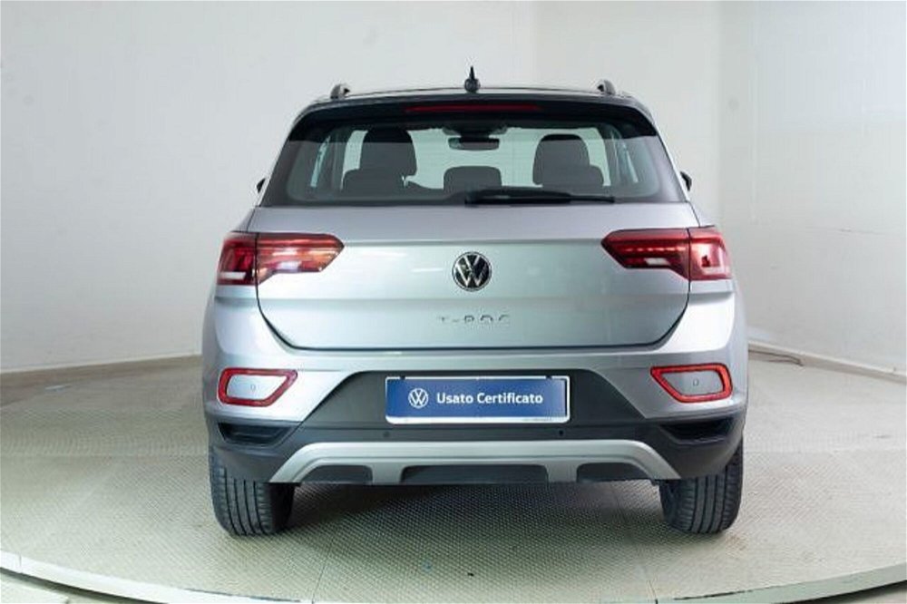 Volkswagen T-Roc 2.0 TDI SCR Life del 2022 usata a Paruzzaro (5)