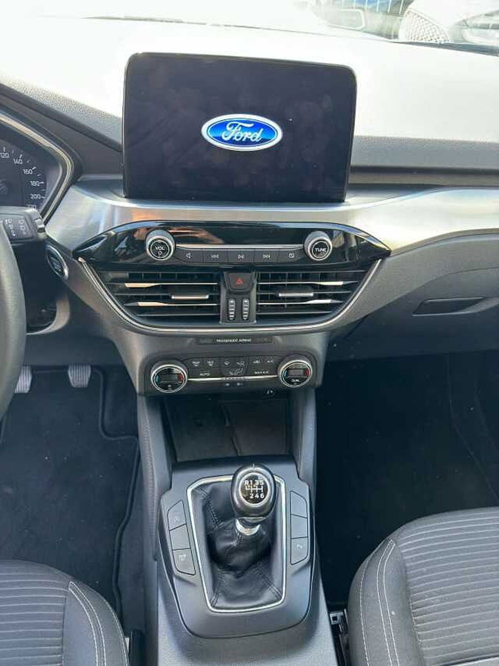 Ford Kuga usata a Cagliari (11)