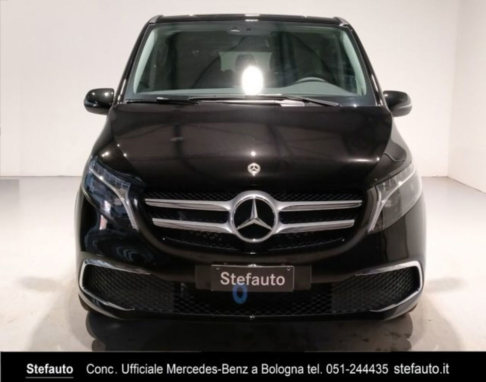 Mercedes-Benz Classe V nuova a Bologna (4)