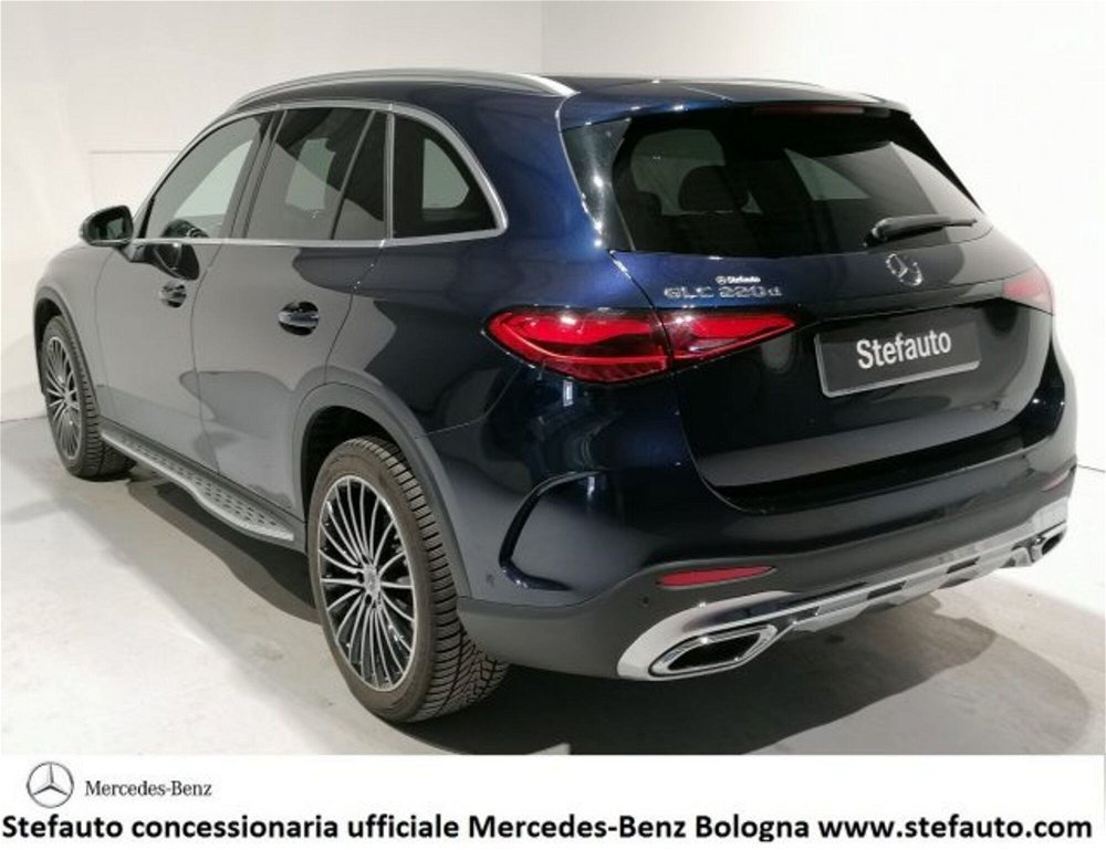 Mercedes-Benz GLC 220 d 4Matic Mild Hybrid AMG Premium del 2022 usata a Castel Maggiore (3)