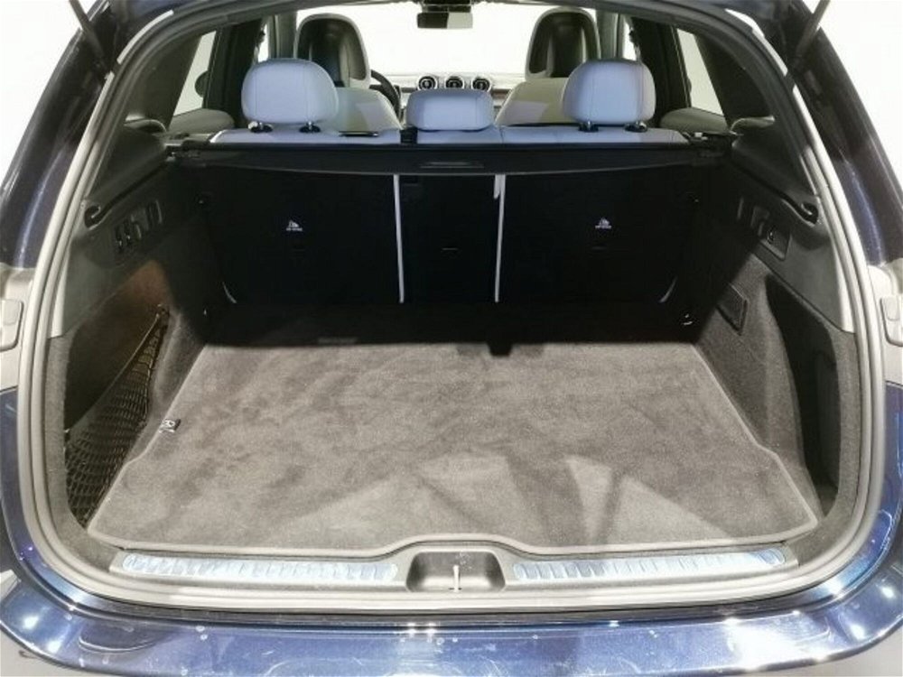 Mercedes-Benz GLC 220 d 4Matic Mild Hybrid AMG Premium del 2022 usata a Castel Maggiore (5)