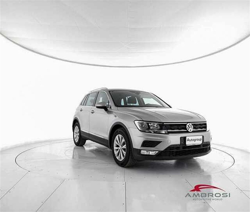 Volkswagen Tiguan 1.6 TDI SCR Business BlueMotion Technology  del 2017 usata a Corciano (2)