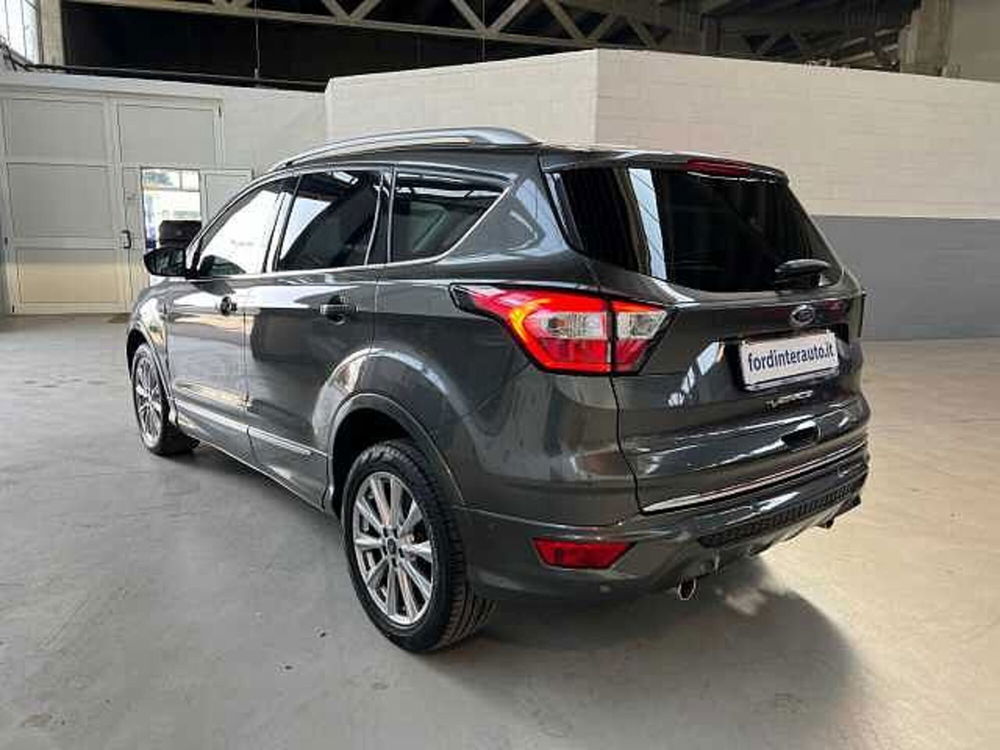 Ford Kuga usata a Milano (10)