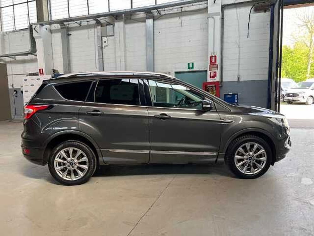 Ford Kuga usata a Milano (12)