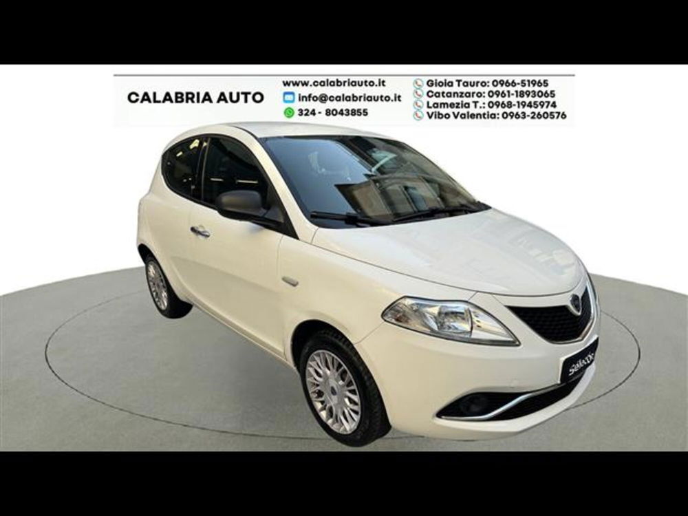 Lancia Ypsilon 1.3 MJT 16V 95 CV 5 porte S&S Silver  del 2017 usata a Gioia Tauro (2)