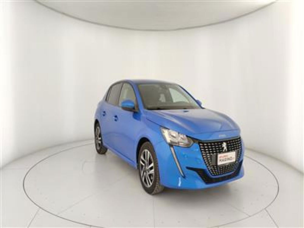 Peugeot 208 usata a Bari (11)