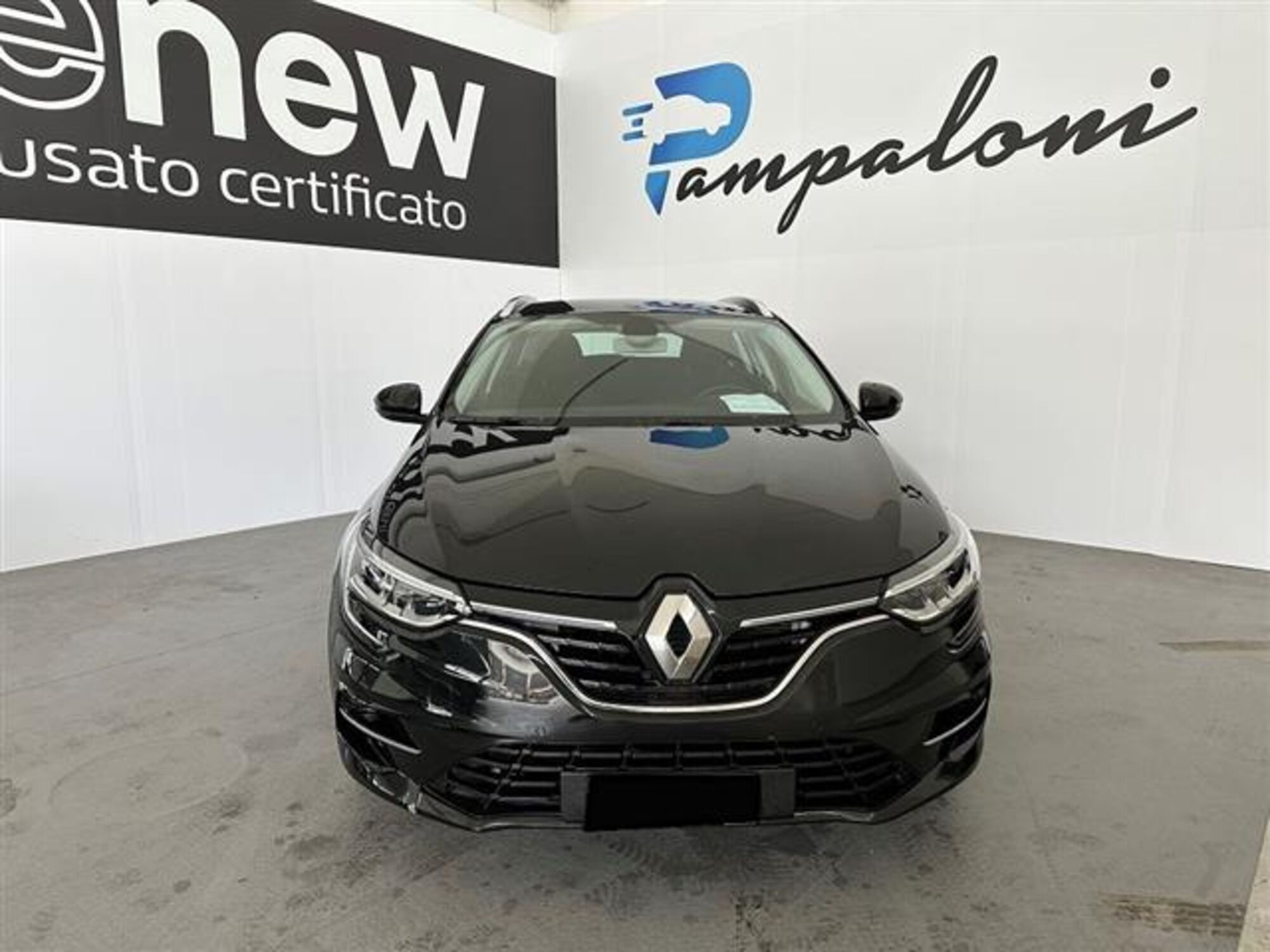 Renault M&eacute;gane Sporter Blue dCi 115 CV Business  del 2022 usata a Siena