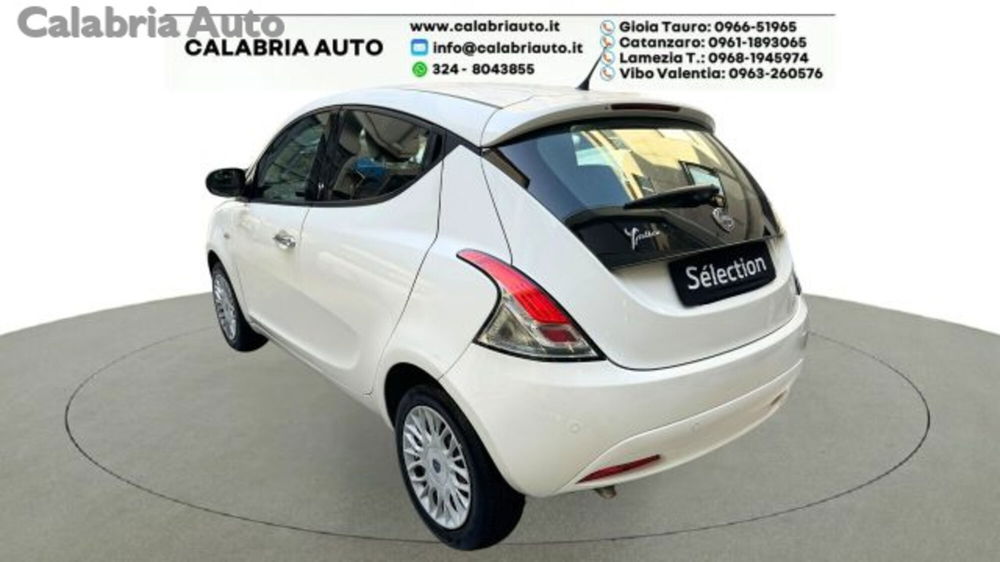 Lancia Ypsilon usata a Reggio Calabria (3)